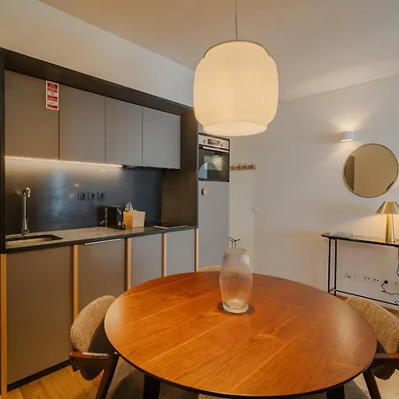 Feel Corporate Housing Campanha Apartment *